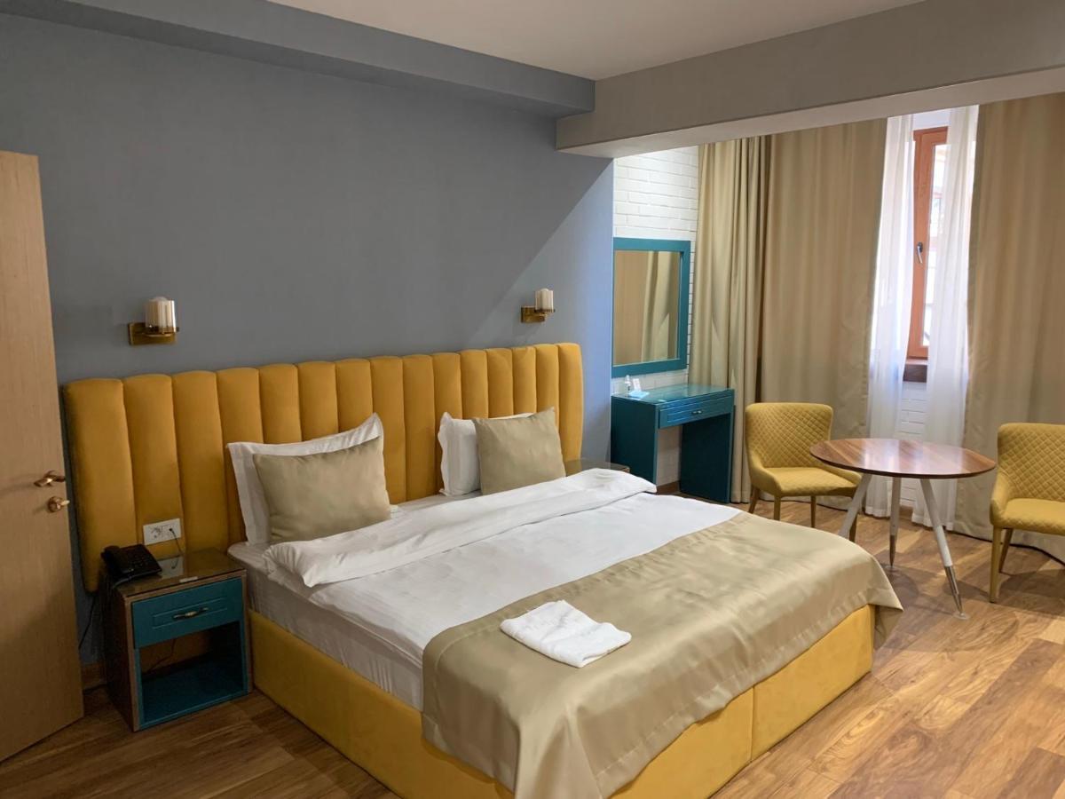 Ch Hotel Baku Exteriör bild